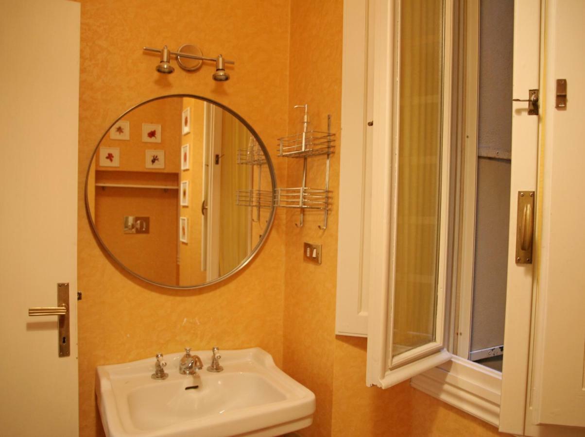 My Ponte Vecchio Apartment Florence Exterior photo