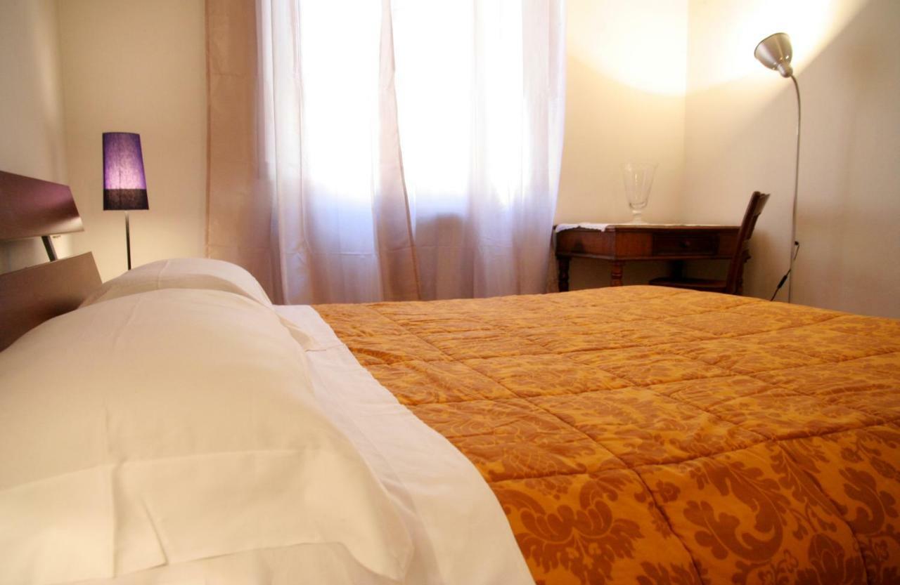 My Ponte Vecchio Apartment Florence Exterior photo
